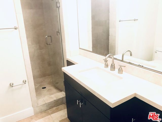 304 South Elm Drive, 303 photo 17