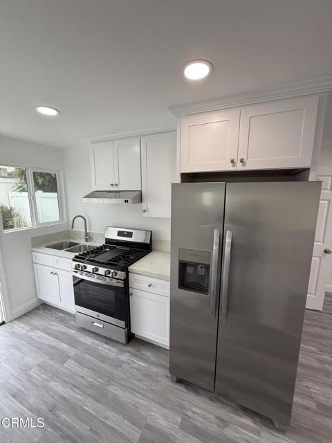1840 #2 Lookout Drive, Oxnard CA: https://media.crmls.org/mediaz/77ff1d26-2002-4df9-bb75-78aa4a15292f.jpg