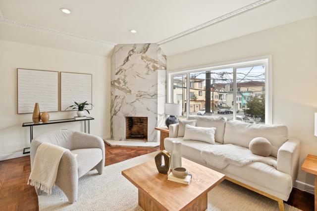 745 Brazil Avenue, San Francisco CA: https://media.crmls.org/mediaz/78000899-4443-4fb4-b13a-6076b1b060a6.jpg