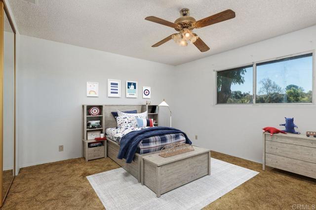 31600 Oak Glen Road, Valley Center CA: https://media.crmls.org/mediaz/78005fe4-325e-4db9-b234-bd45b65bb4a5.jpg