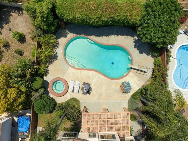 Detail Gallery Image 4 of 39 For 4635 Allende Ave, Oceanside,  CA 92057 - 4 Beds | 3 Baths