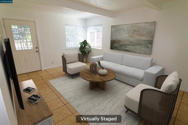 2929 Alta Mira Dr, Richmond CA: https://media.crmls.org/mediaz/780103df-52d8-41f6-9a7b-e7577236bb08.jpg