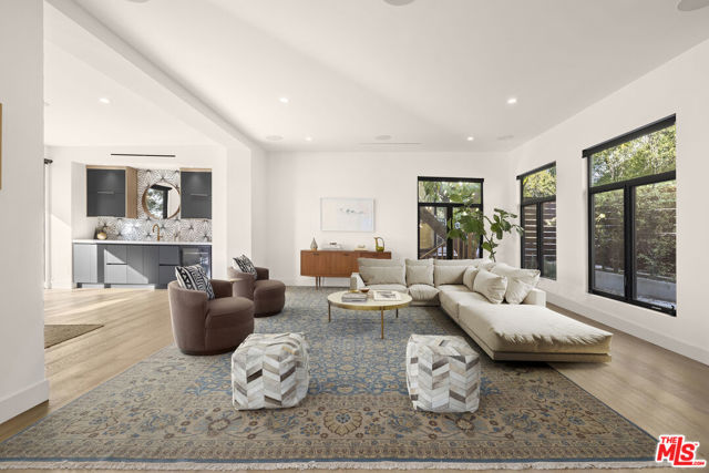 3147 Hollyridge Drive, Los Angeles CA: https://media.crmls.org/mediaz/7801040f-e95e-40cc-9f54-c5c1554789a4.jpg