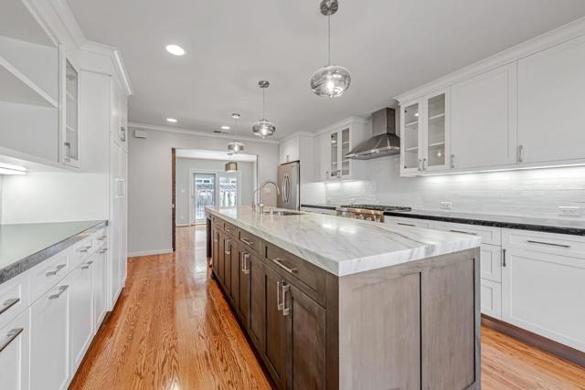 520 Topaz Street, Redwood City CA: https://media.crmls.org/mediaz/780361f9-96e6-4af5-a00c-190bebf1f398.jpg