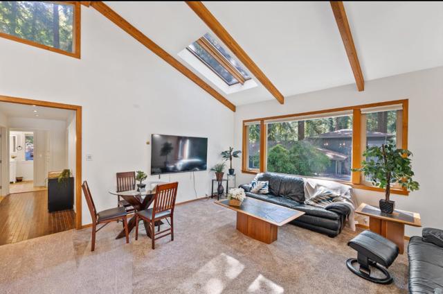 1018 Rambling Road, Boulder Creek CA: https://media.crmls.org/mediaz/78036337-85a3-45ac-b348-3256790c13dc.jpg