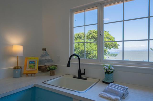 189 Via Gayuba, Monterey CA: https://media.crmls.org/mediaz/7803afd9-4858-4321-851f-6ce9519ddb2b.jpg