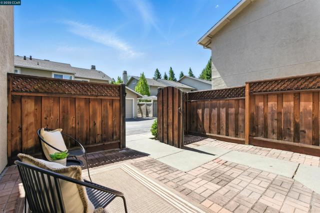 3625 Crow Canyon Road, San Ramon CA: https://media.crmls.org/mediaz/78049461-94d2-4cff-afe8-84d67c637a83.jpg