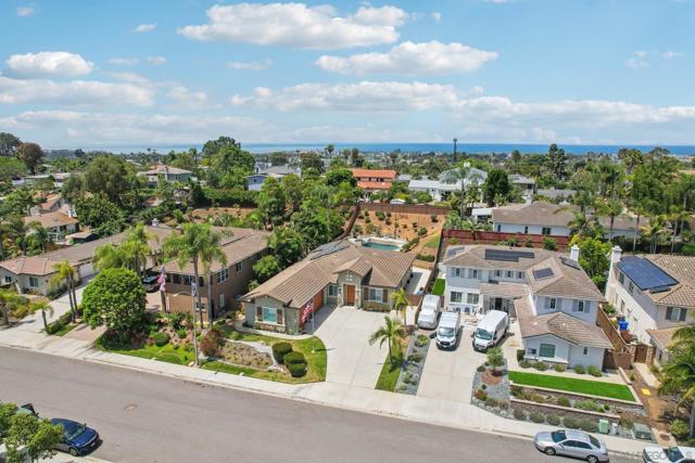 1648 Brady Cir, Carlsbad CA: https://media.crmls.org/mediaz/7805aa72-b925-43b0-8c14-4a16828f1261.jpg