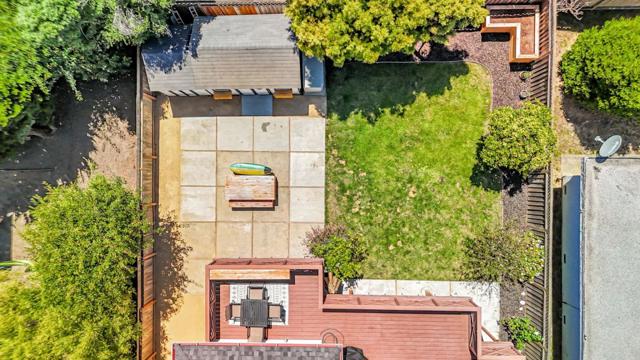 908 Bancroft Ave, Half Moon Bay CA: https://media.crmls.org/mediaz/78067b7e-f7af-4730-9e32-f26adbbabf4b.jpg