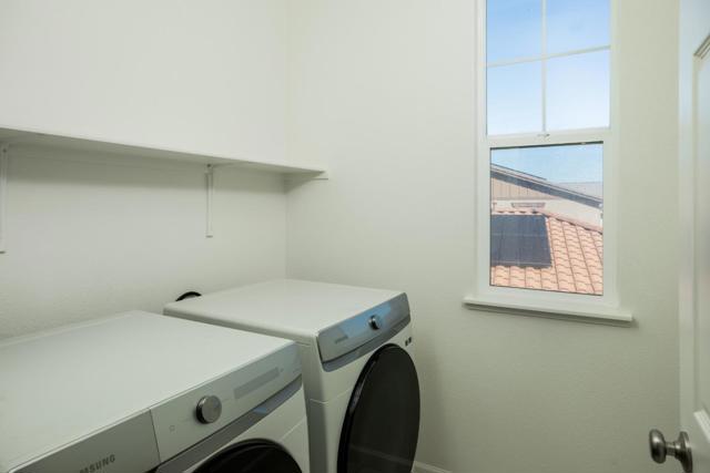 7021 Vintner Court, Gilroy CA: https://media.crmls.org/mediaz/7806c1bd-c6d7-45a7-bf64-f9316df835c2.jpg