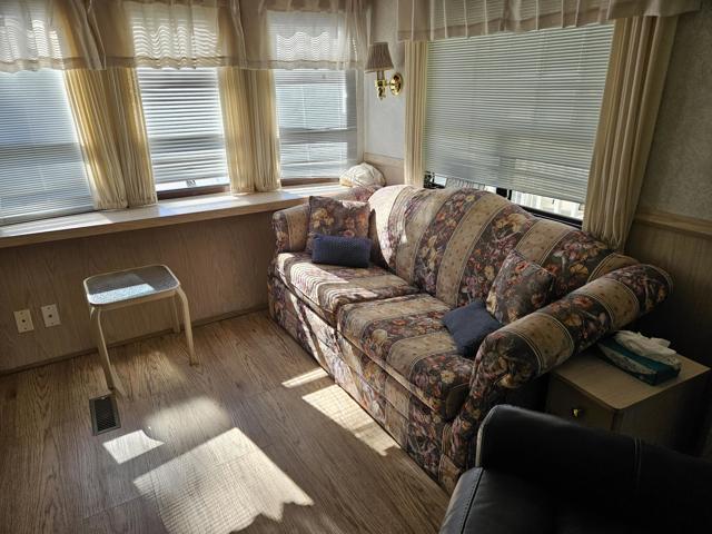 84136 Avenue 44, Indio CA: https://media.crmls.org/mediaz/78075077-176d-44c9-899e-e7d637fea2db.jpg