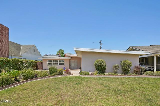 3923 Cerritos Avenue, Long Beach, California 90807, 3 Bedrooms Bedrooms, ,Single Family Residence,For Sale,Cerritos,P1-18375