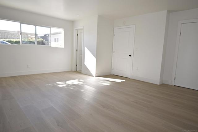 4646 COCONINO WAY, San Diego CA: https://media.crmls.org/mediaz/7807abfb-0cc3-4dbe-9b01-2f2746f578d9.jpg