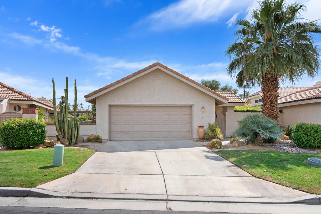 6 La Jolla Drive
