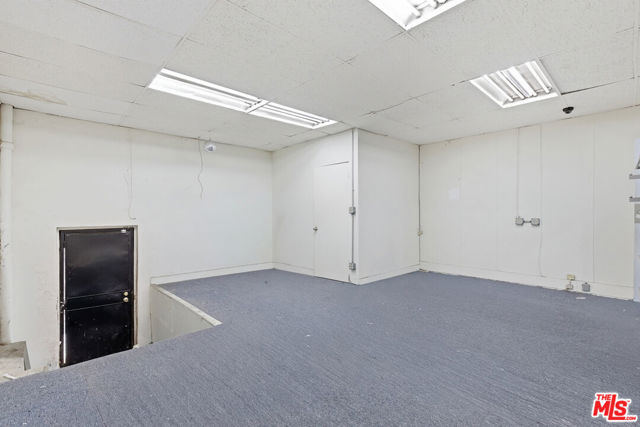  Commercial for Sale in Los Angeles, California