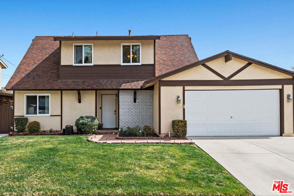 2216 Electra Avenue, Simi Valley, CA 93065