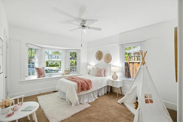 333 Stanford Avenue, Palo Alto CA: https://media.crmls.org/mediaz/780bffe3-0ede-4f23-84ce-8ac83266485b.jpg