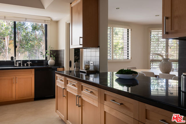 2 Bed Home for Sale in Santa Monica, California