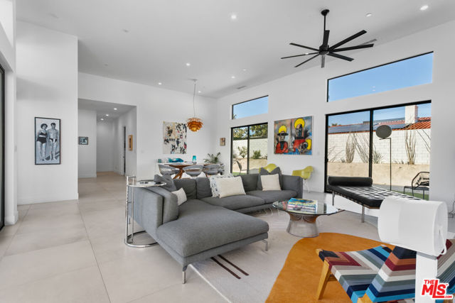 71108 Patricia Park Place, Rancho Mirage CA: https://media.crmls.org/mediaz/780d4c8f-2402-43cc-beb1-c63a62b71f2e.jpg