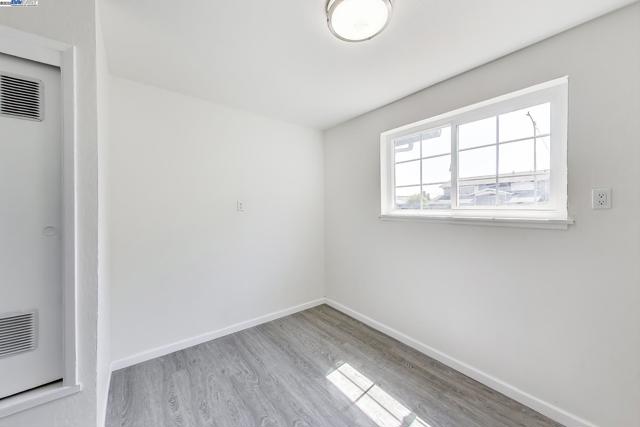 4435 Cambria St, Fremont CA: https://media.crmls.org/mediaz/780d8799-dbf6-4e87-b7a2-36bfb5961c51.jpg