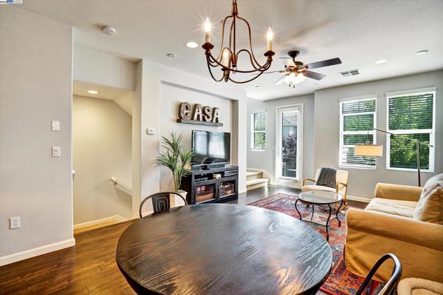 140 Selby Ln, Livermore CA: https://media.crmls.org/mediaz/780df3cf-7f90-4f39-b2d3-99f1074abbab.jpg