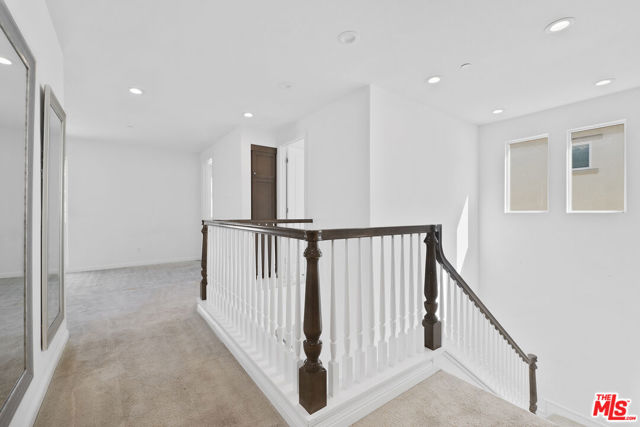 20810 Spruce Circle photo 23