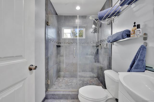3467 Shawnee Rd, San Diego CA: https://media.crmls.org/mediaz/780e9bf6-5b0c-4fc0-8bba-ab07773fe9d2.jpg