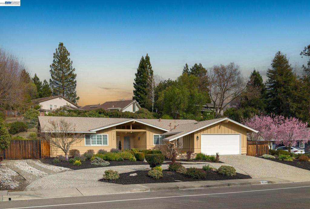 1275 Greenbrook Drive