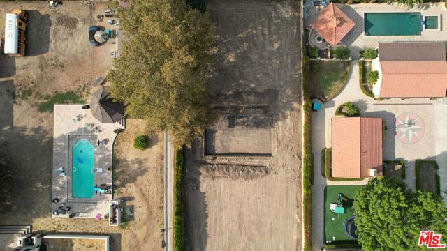 23461 Hatteras Street photo 2
