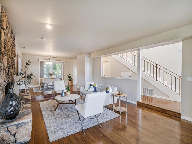 Image 11 of 52 For 3190 Mulberry Drive
