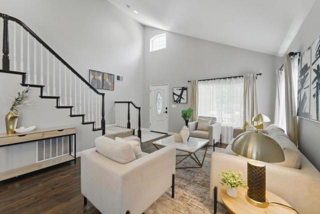 Image 4 of 39 For 6156 Yeadon Way