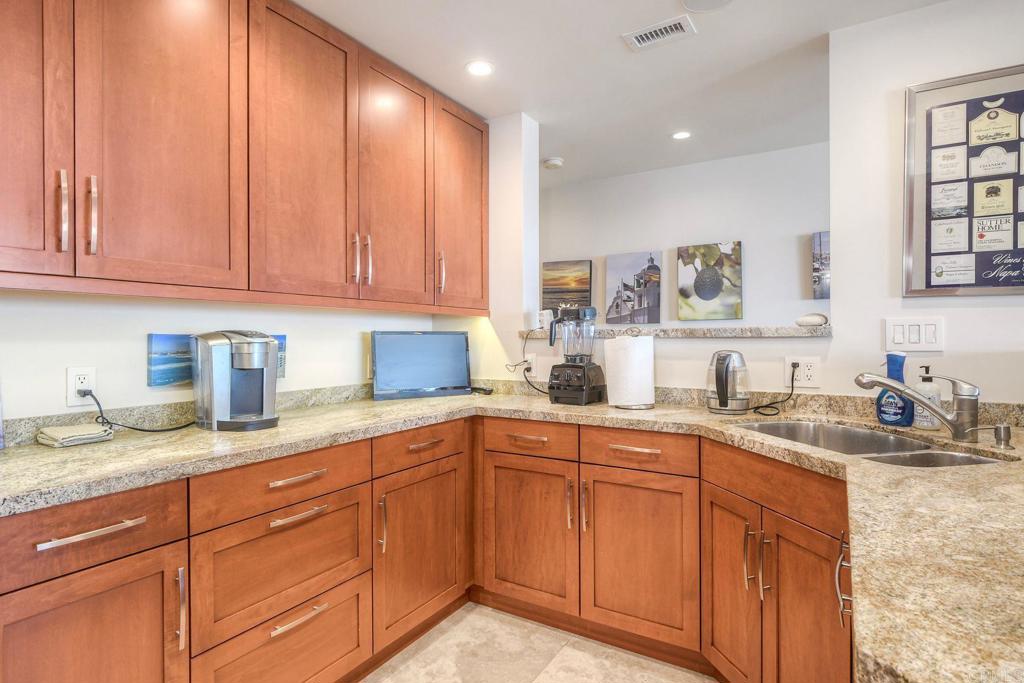 1200 N Harbor - photo 10