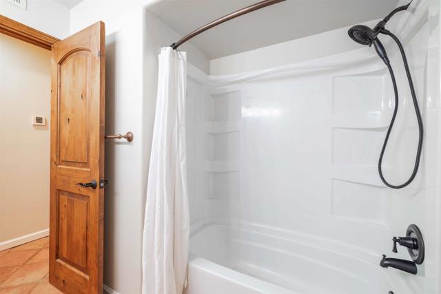 Detail Gallery Image 16 of 45 For 1454 Romance Rd, Escondido,  CA 92029 - 3 Beds | 2 Baths