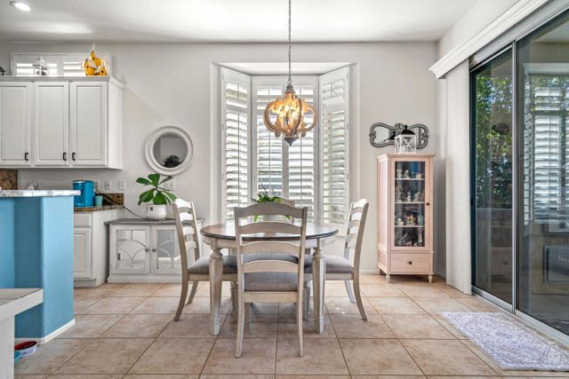 80474 Muirfield Drive, Indio CA: https://media.crmls.org/mediaz/7813b5f2-1636-4c73-b04c-5bf704006fe8.jpg