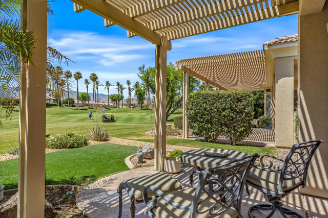80435 Muirfield Drive, Indio CA: https://media.crmls.org/mediaz/78146599-e2e9-4248-bdf3-8990928ad495.jpg