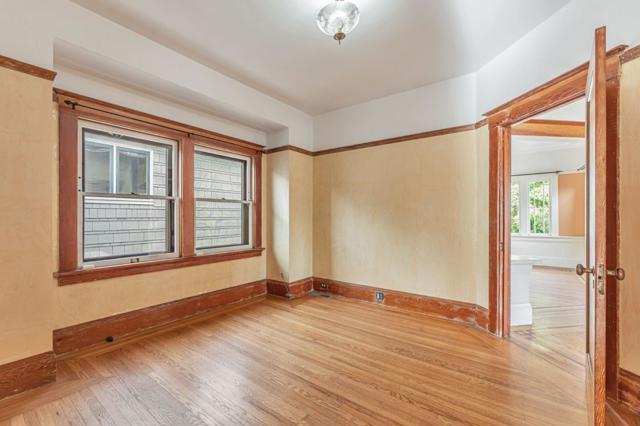 5150 Coronado Avenue, Oakland CA: https://media.crmls.org/mediaz/78154ff8-cd78-4298-8dee-ed207ab0451e.jpg