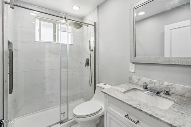 1712 N 7th Place, Port Hueneme CA: https://media.crmls.org/mediaz/78157966-c67c-465e-85c6-e3f96bf4bffb.jpg