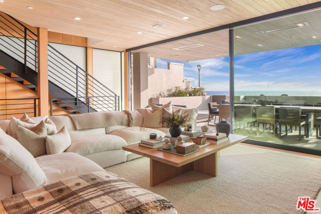 4016 The Strand, Manhattan Beach, California 90266, 4 Bedrooms Bedrooms, ,4 BathroomsBathrooms,Residential,Sold,The Strand,26645471