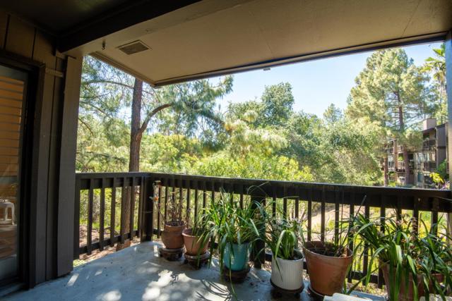 3350 La Mesa Drive, San Carlos CA: https://media.crmls.org/mediaz/78157b55-015d-4e92-a6fe-81eecd2bb4b2.jpg