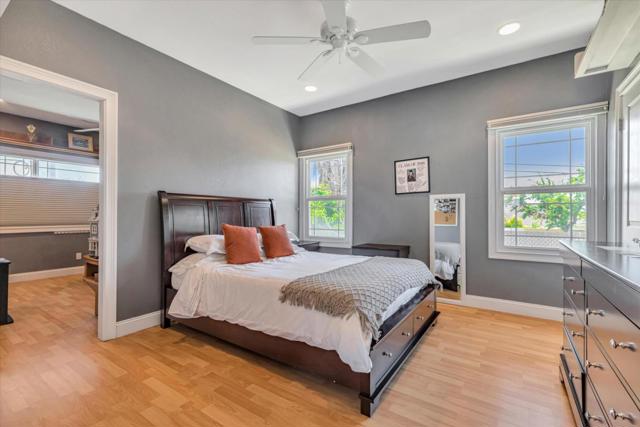 1995 Old Calaveras Road, Milpitas CA: https://media.crmls.org/mediaz/78159046-df2a-42be-a8d9-ba6e19e4742b.jpg