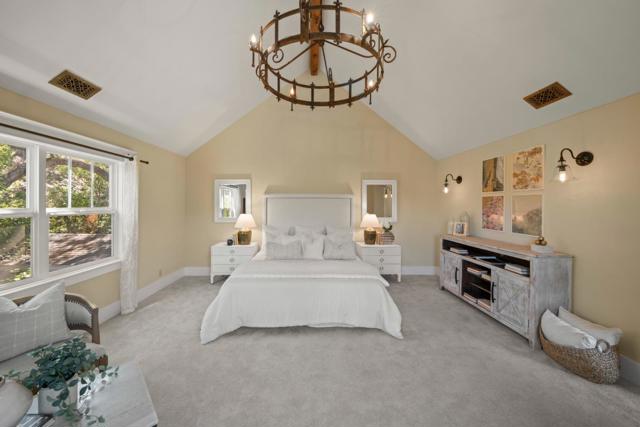 1353 Edgewood Road, Redwood City CA: https://media.crmls.org/mediaz/7815a064-60d7-40e3-86f1-55f3c913a2a0.jpg