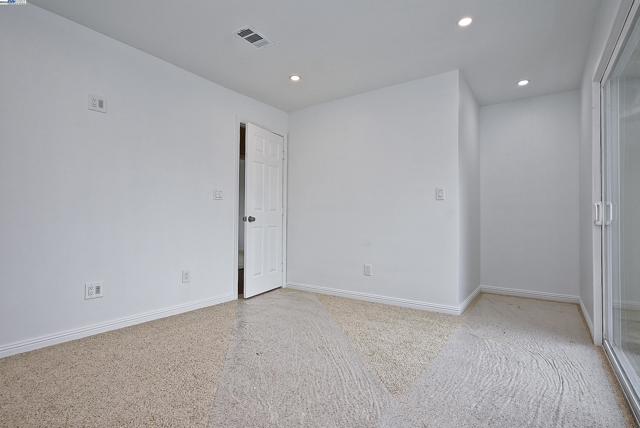 974 Walnut Dr, Oakley CA: https://media.crmls.org/mediaz/781722e6-bdc6-4071-96b1-364eaac39680.jpg