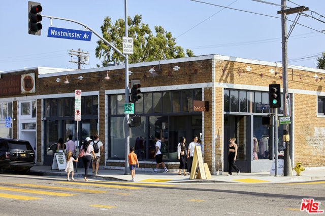 Take a walk down Abbot Kinney before exploring The Nexus Retreat.