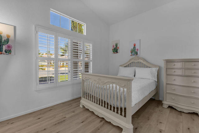 Image 20 of 33 For 45360 Desert Fox Drive
