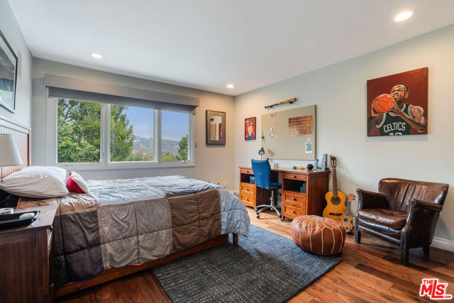 Drew Fenton | 17589 Camino De Yatasto Pacific Palisades CA | MLS: 7491163