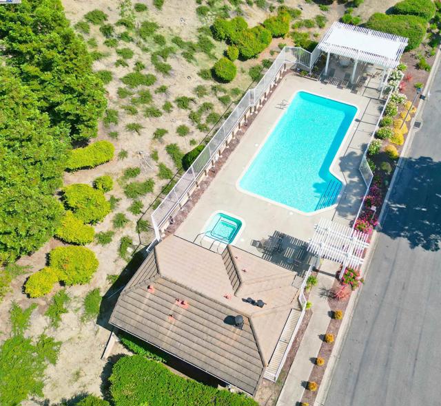 226 Promenade Ln, Danville CA: https://media.crmls.org/mediaz/781c4b26-2fb7-4ef5-8658-9e47c03d63b2.jpg