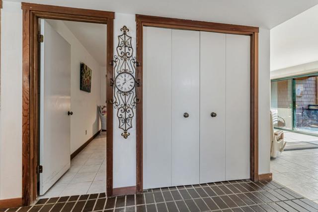 323 Broadway, Santa Cruz CA: https://media.crmls.org/mediaz/781d1615-3c36-464a-acc2-5c67d8c22622.jpg