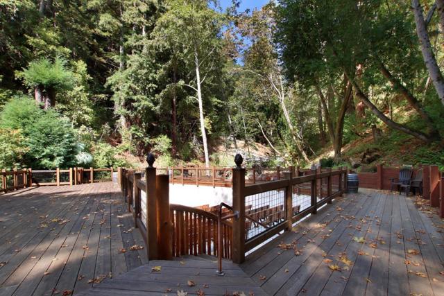 16770 Redwood Lodge Road, Los Gatos CA: https://media.crmls.org/mediaz/781e418d-3dec-4d84-b6a2-faab0feddc04.jpg