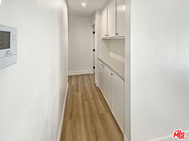 2230 La Crosse Circle, Claremont CA: https://media.crmls.org/mediaz/78203846-c455-4ff1-9023-9df573ec84d3.jpg