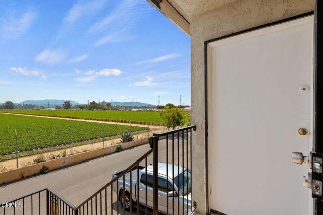 Detail Gallery Image 2 of 13 For 2630 El Dorado Ave #B,  Oxnard,  CA 93033 - 2 Beds | 1 Baths